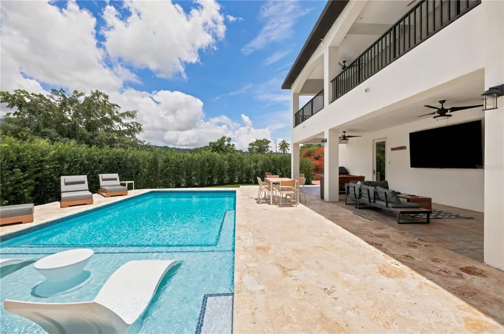 Lot-7 MAMEYES I, HACIENDA PANORAMA Luquillo, PR 00773
