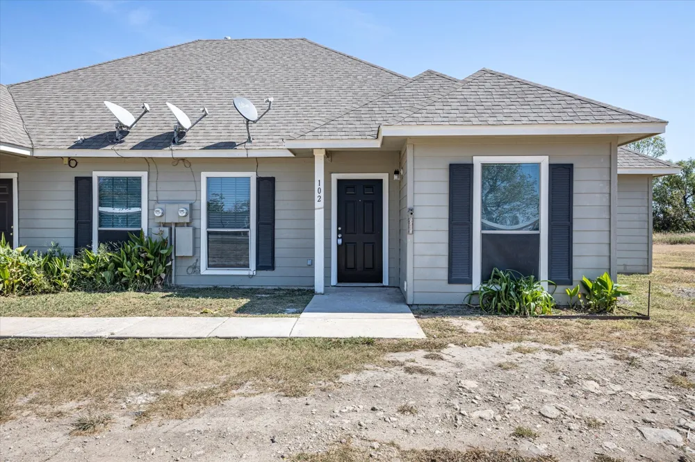 101 Collett Court Weatherford, TX 76088