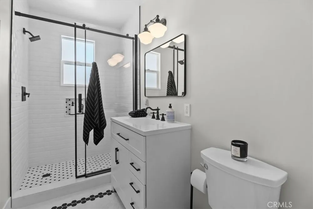 1828 Andreo Torrance, CA 90501