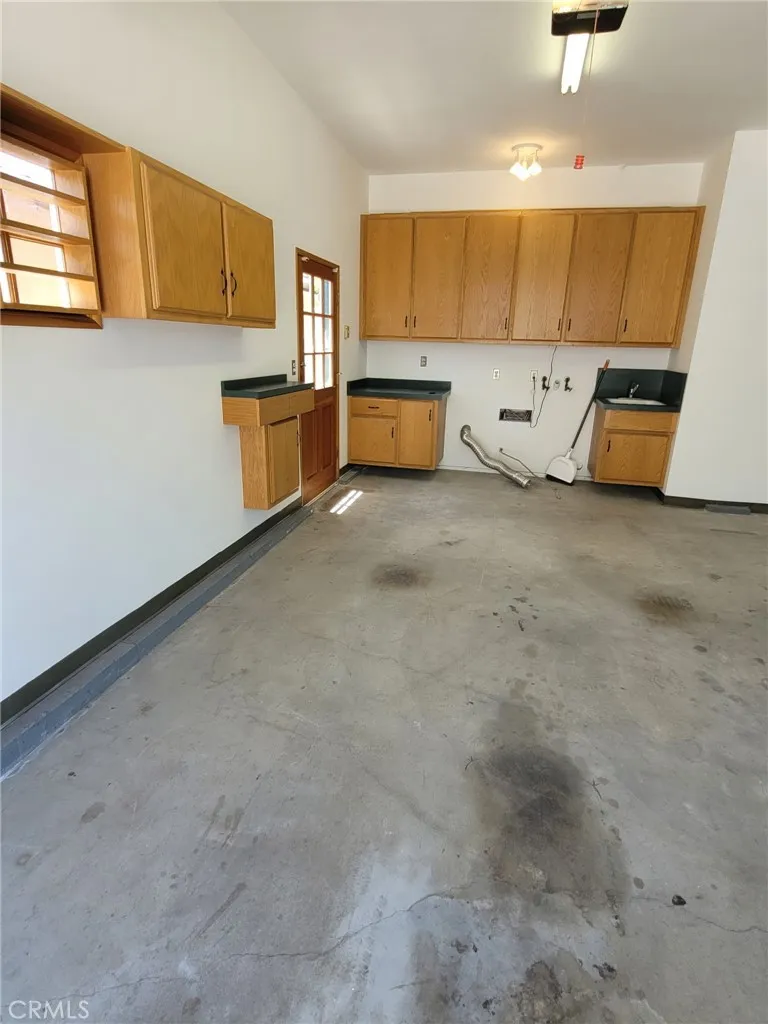 1828 Andreo Torrance, CA 90501