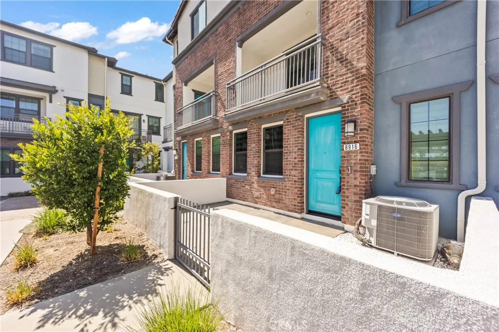8916 Jasmine Buena Park, CA 90621