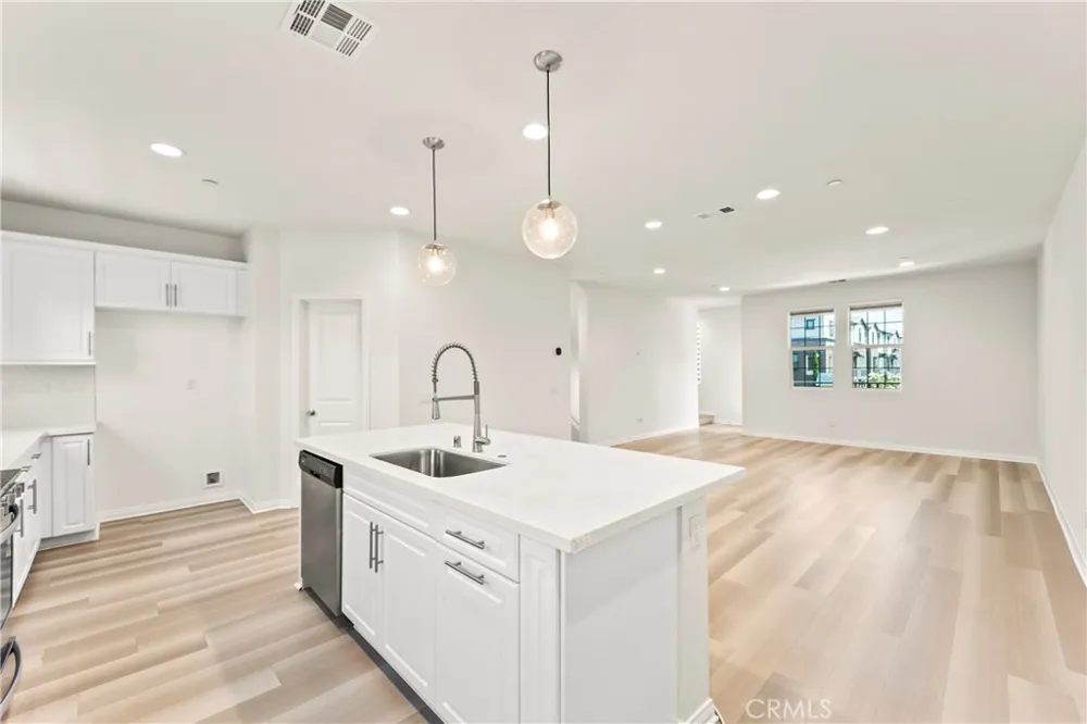 8916 Jasmine Buena Park, CA 90621