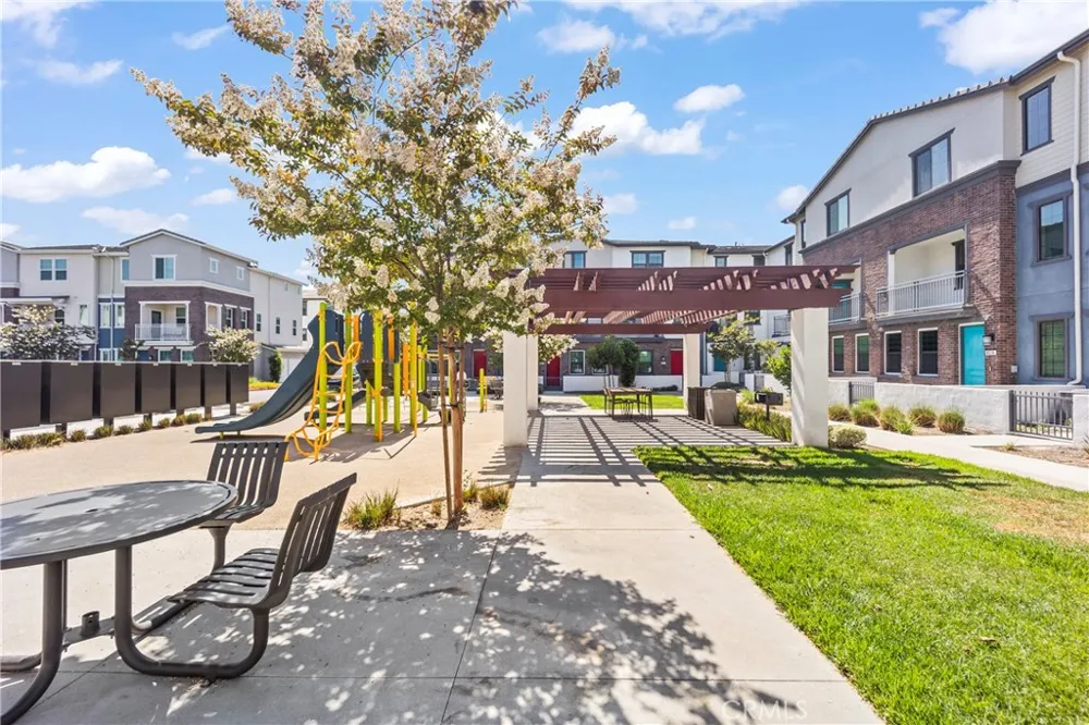 8916 Jasmine Buena Park, CA 90621