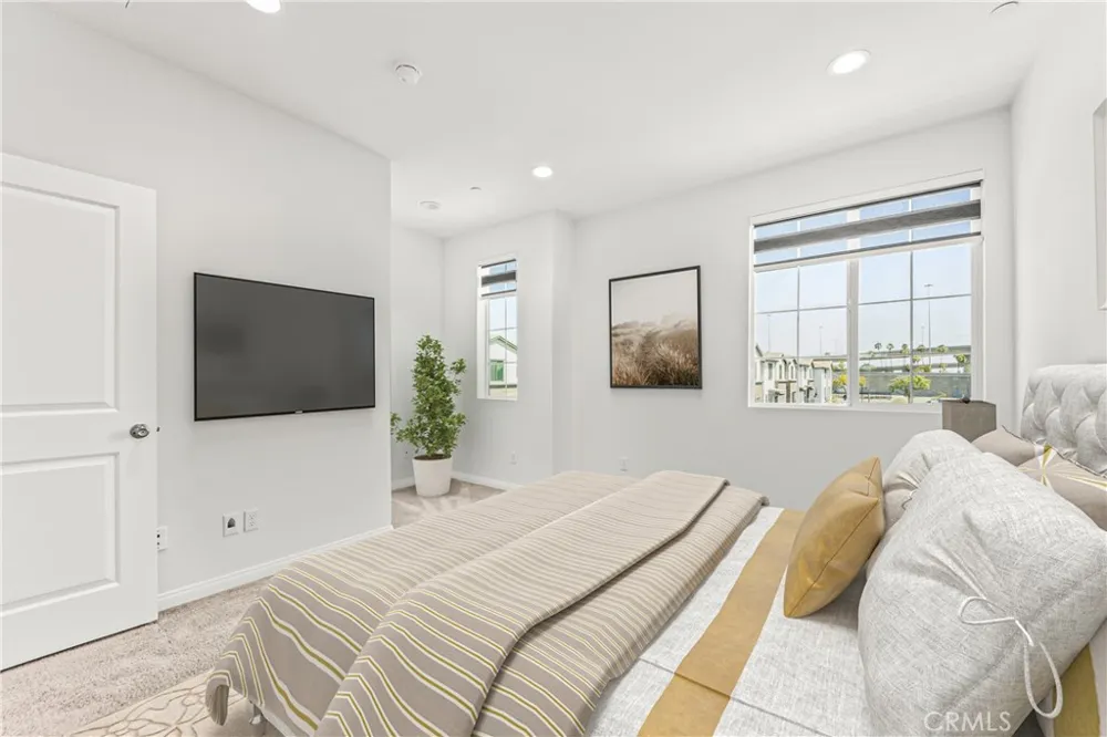 8916 Jasmine Buena Park, CA 90621