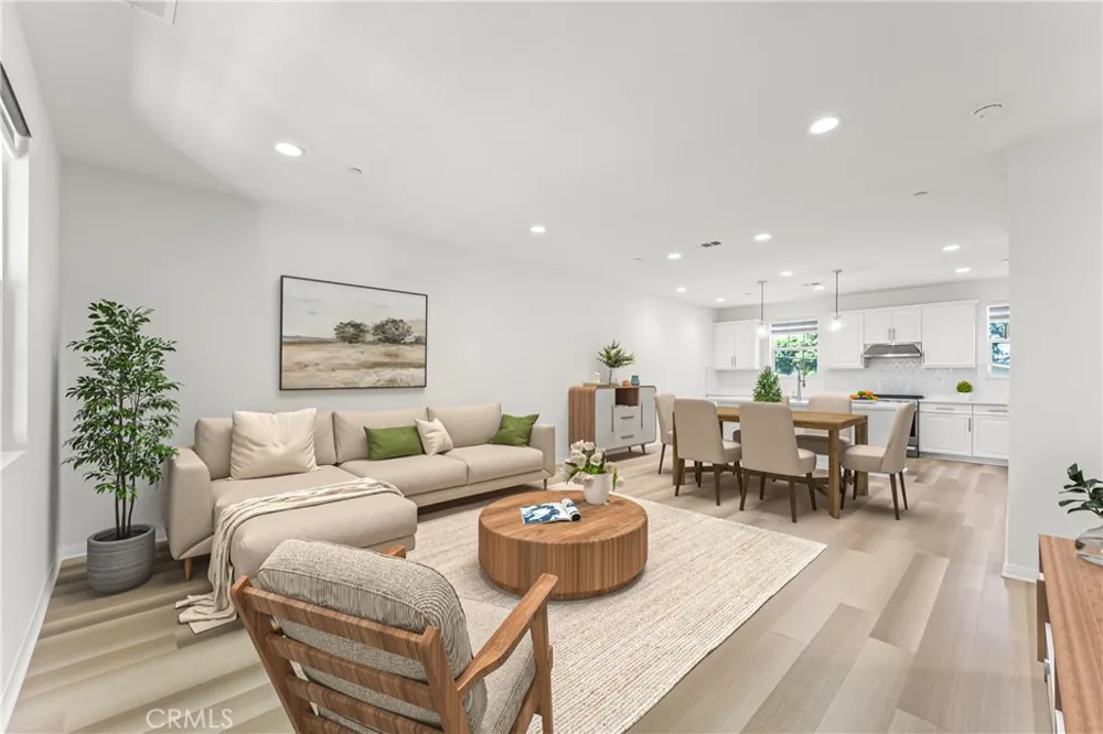 8916 Jasmine Buena Park, CA 90621