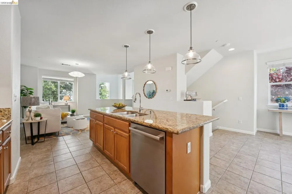 1508 Jetty Dr Richmond, CA 94804