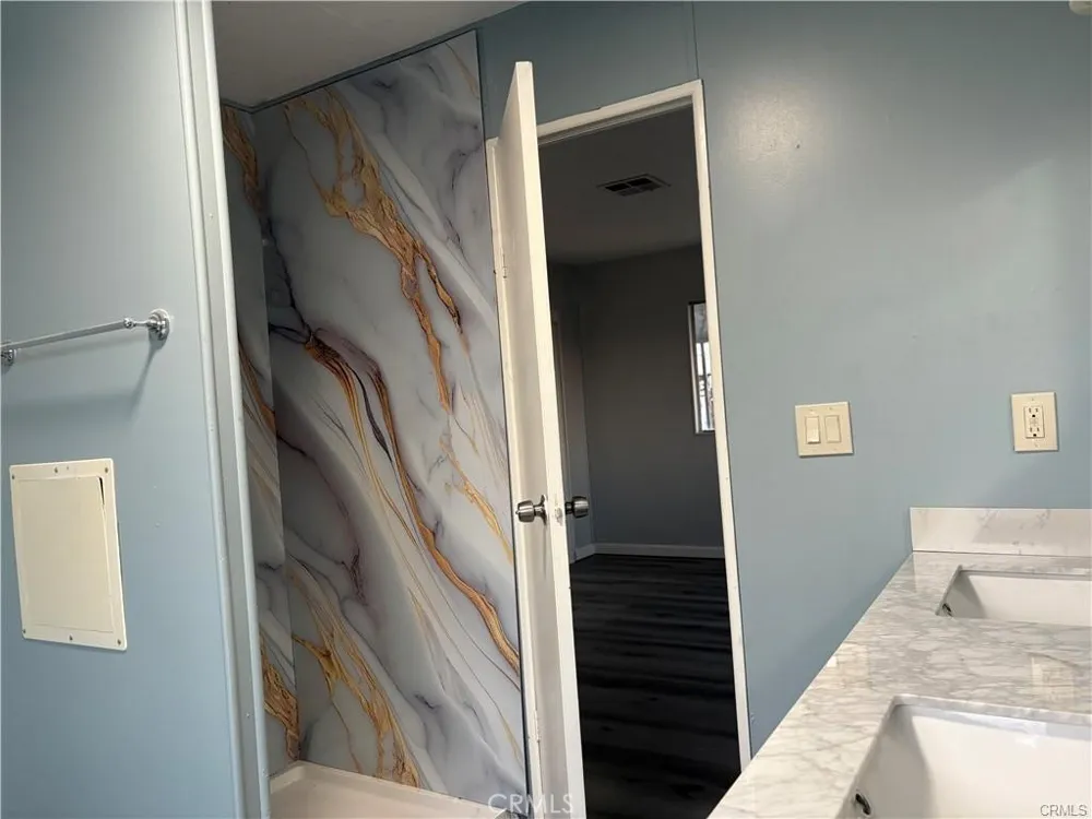 31038 Ponderosa Lake Elsinore, CA 92530