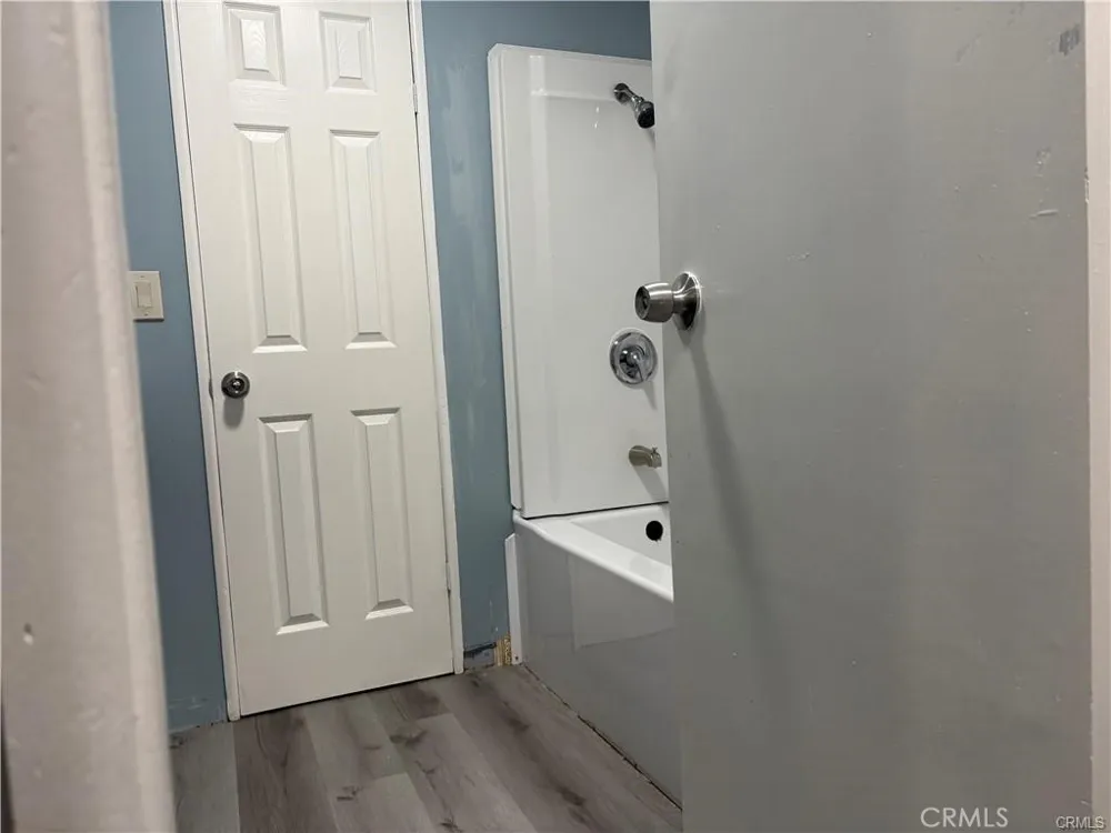 31038 Ponderosa Lake Elsinore, CA 92530
