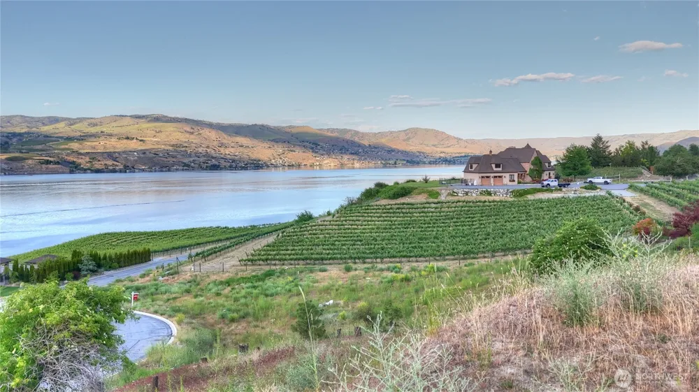 355 Karma Kanyon Drive Chelan, WA 98816