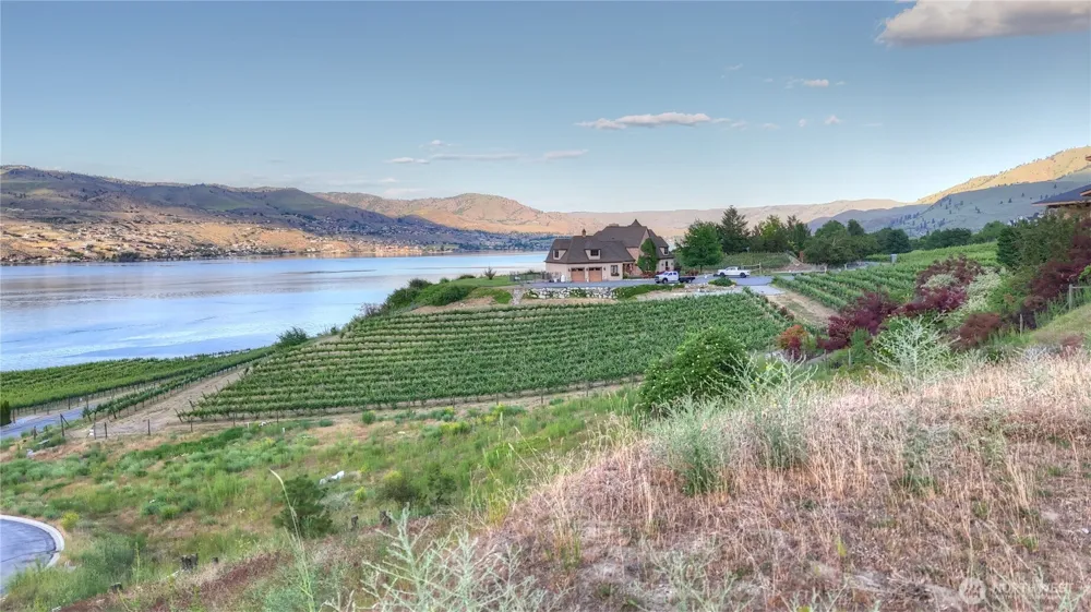 355 Karma Kanyon Drive Chelan, WA 98816