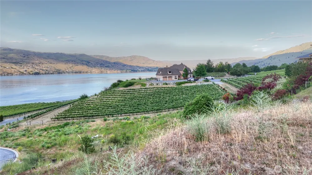 355 Karma Kanyon Drive Chelan, WA 98816