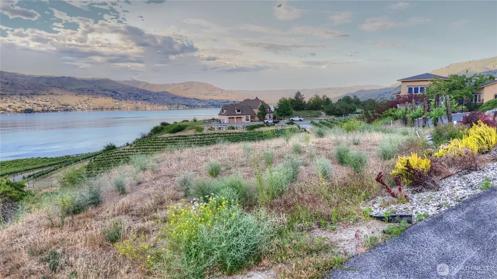 355 Karma Kanyon Drive Chelan, WA 98816