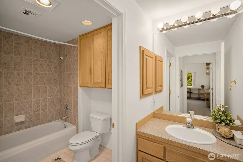 22760 SE 43rd Court #2617 Issaquah, WA 98029