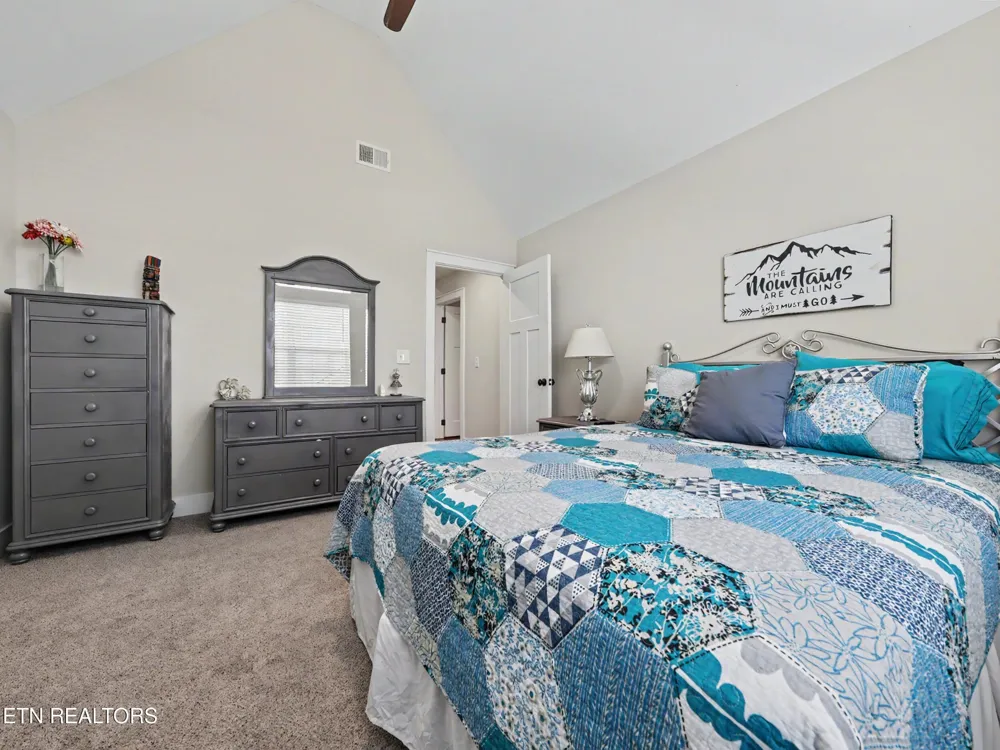 3806 Admirality Lane Knoxville, TN 37920