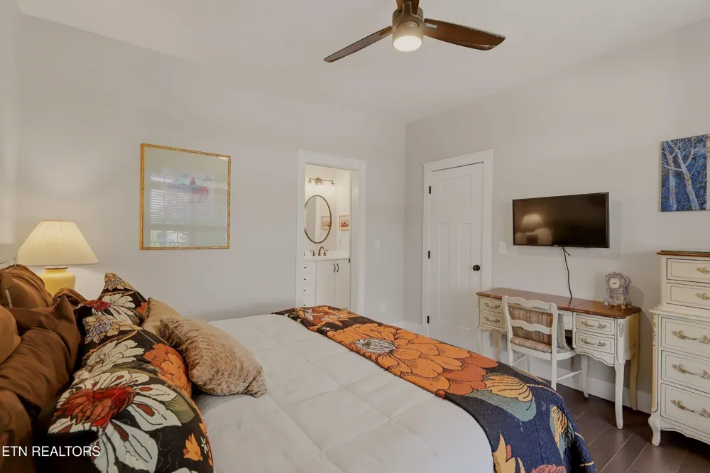 3806 Admirality Lane Knoxville, TN 37920
