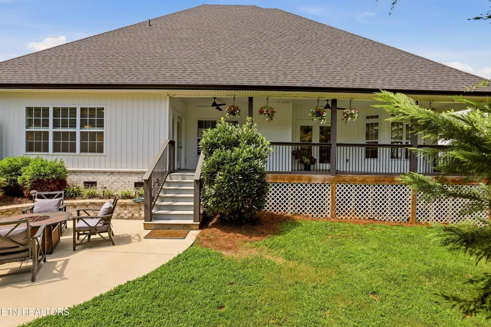 3806 Admirality Lane Knoxville, TN 37920