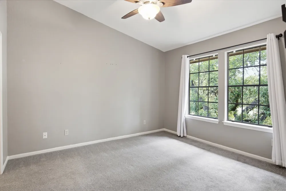 2201 Lakeway Boulevard #25 Lakeway, TX 78734