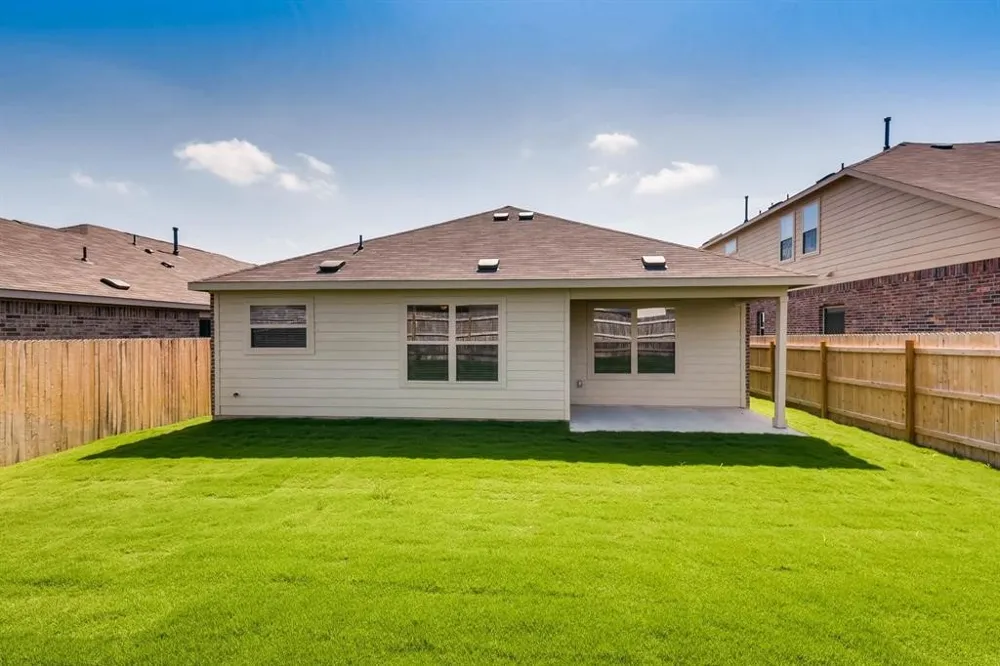 121 Andesite Trail Buda, TX 78610