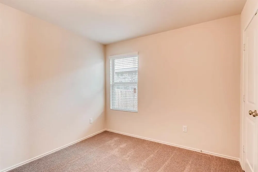 121 Andesite Trail Buda, TX 78610