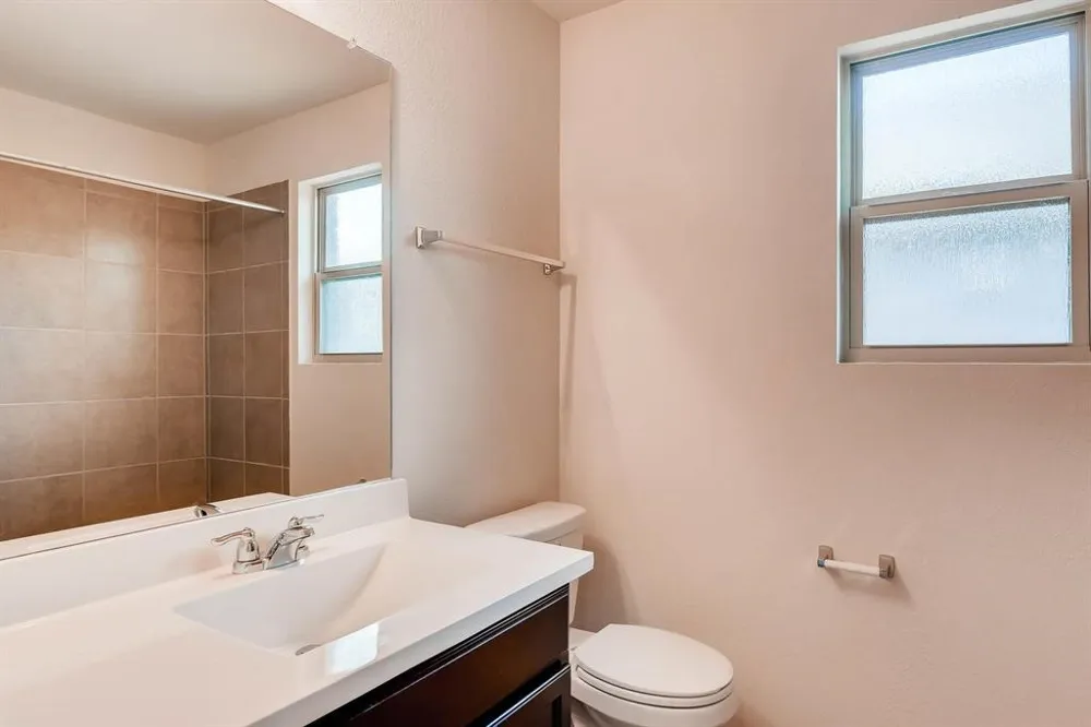 121 Andesite Trail Buda, TX 78610