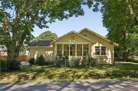 200 S Jackson Street