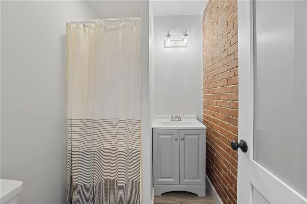 200 S Jackson Street Hartwell, GA 30643