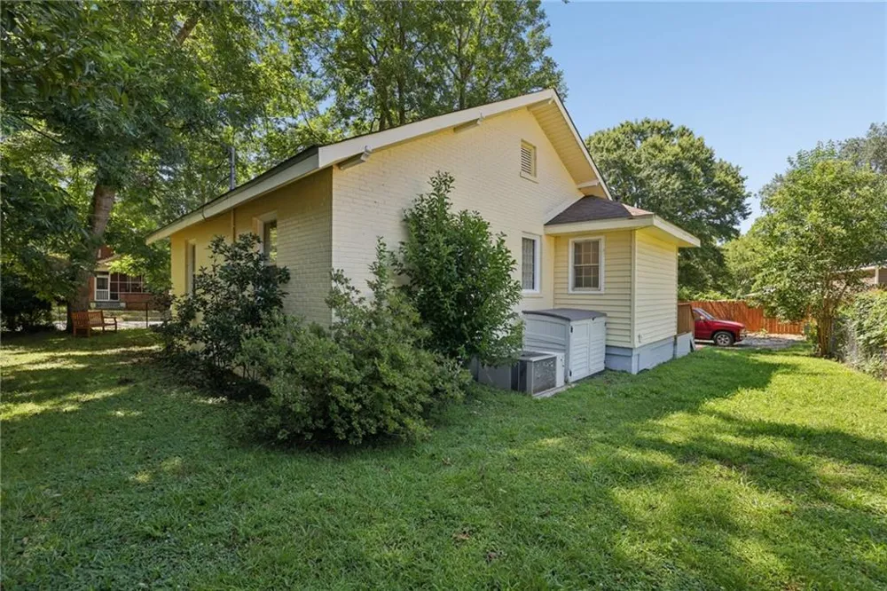 200 S Jackson Street Hartwell, GA 30643