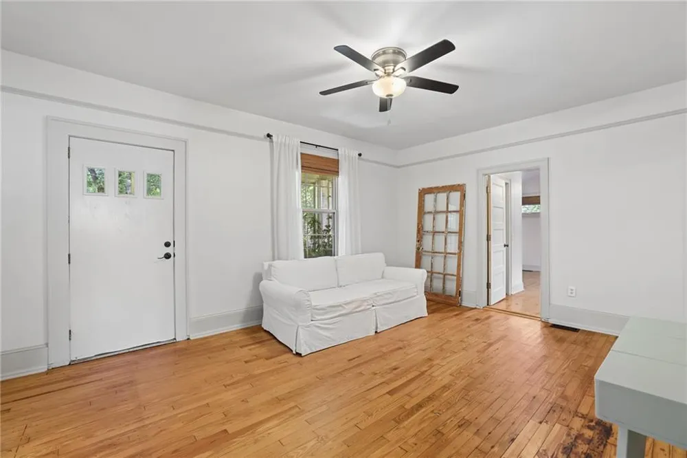 200 S Jackson Street Hartwell, GA 30643