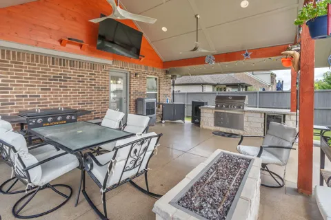 7118 Pampas Place