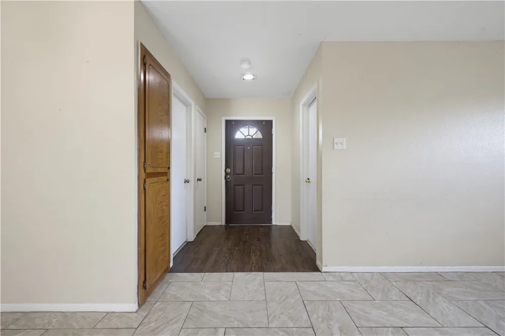5053 Middlecoff Circle Corpus Christi, TX 78413