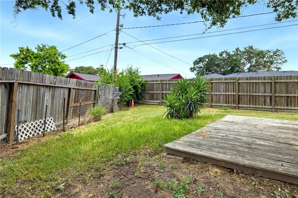 5053 Middlecoff Circle Corpus Christi, TX 78413
