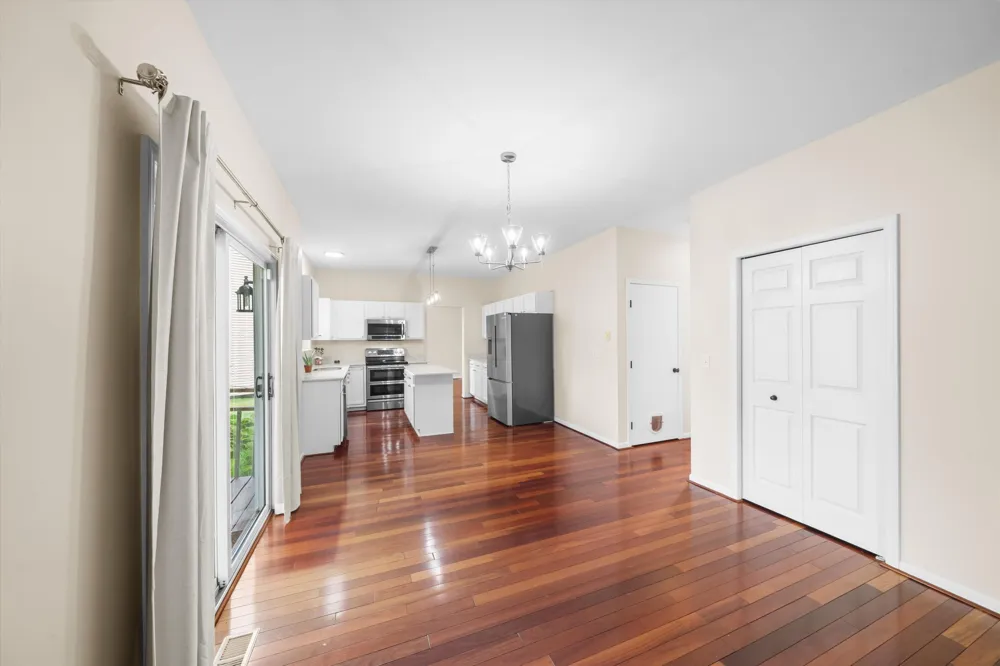 4672 Nutmeg Drive Ypsilanti, MI 48197