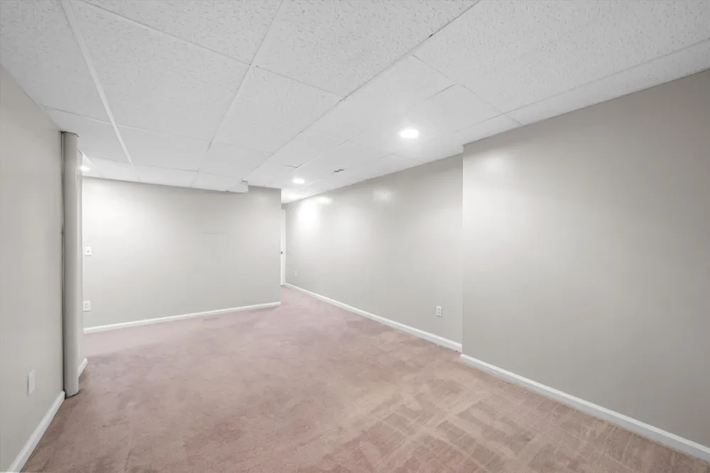 4672 Nutmeg Drive Ypsilanti, MI 48197