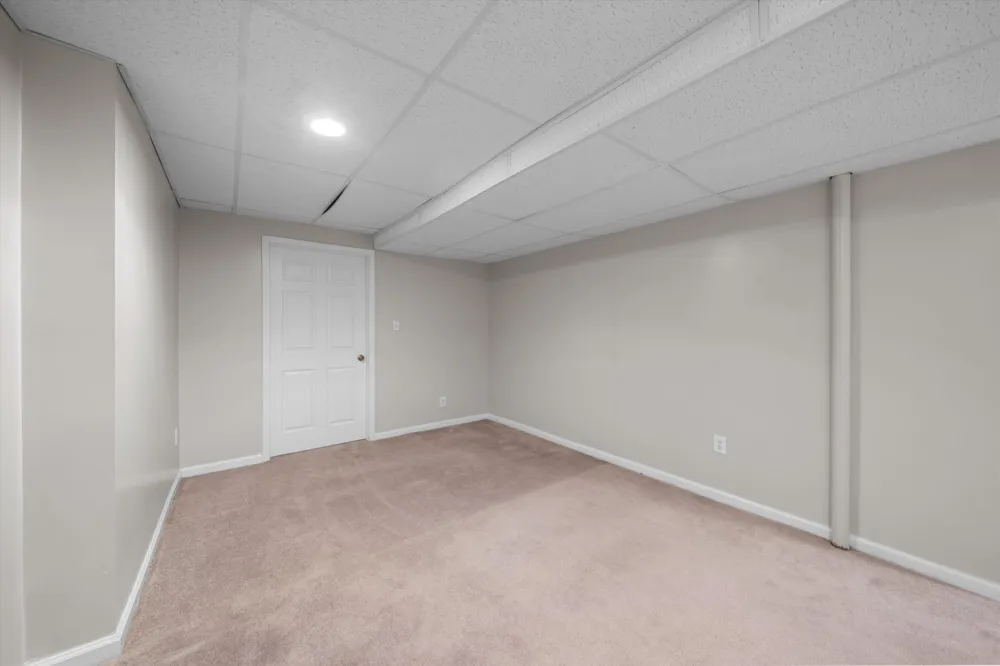 4672 Nutmeg Drive Ypsilanti, MI 48197