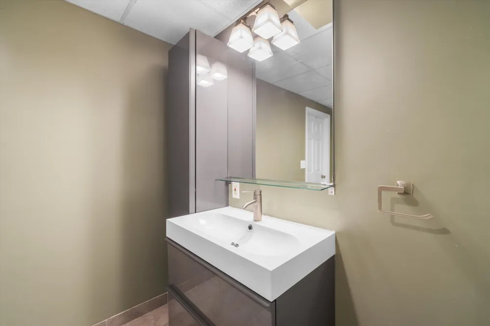 4672 Nutmeg Drive Ypsilanti, MI 48197