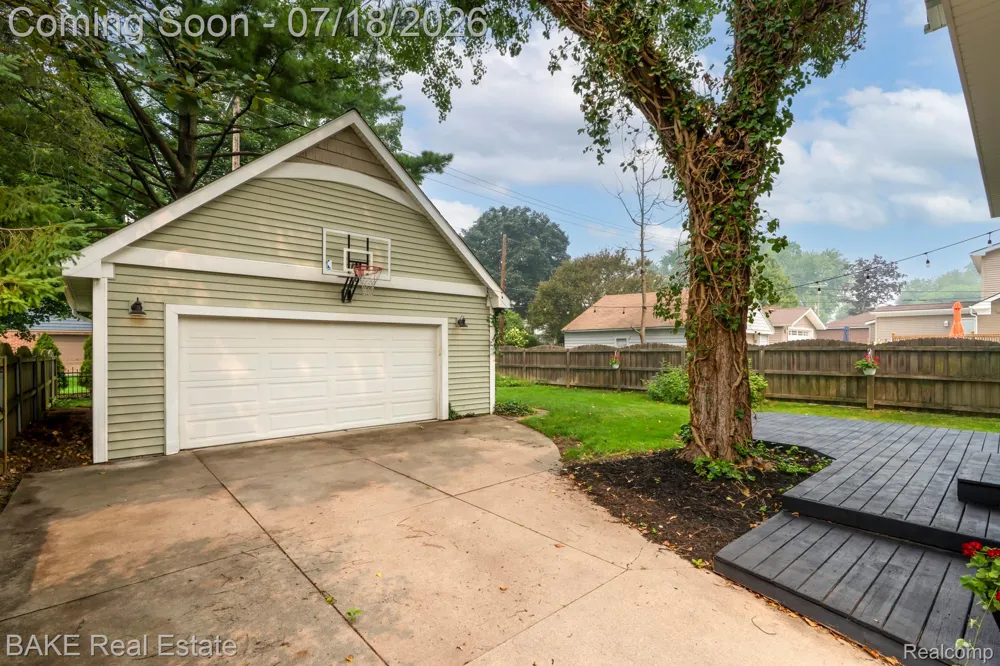315 Evergreen Street Plymouth City, MI 48170