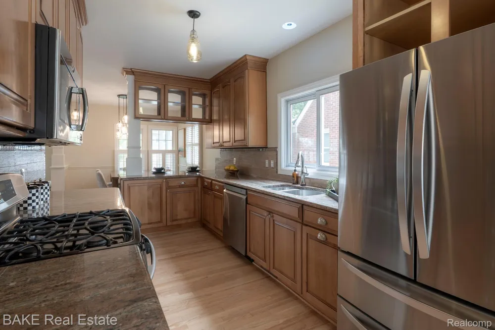 315 Evergreen Street Plymouth City, MI 48170