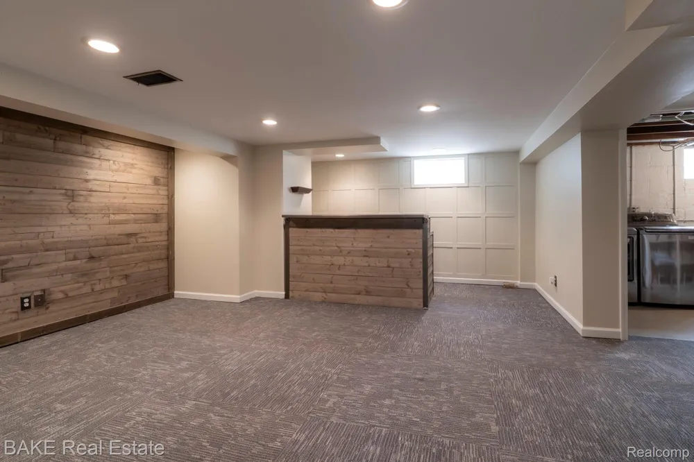 315 Evergreen Street Plymouth City, MI 48170