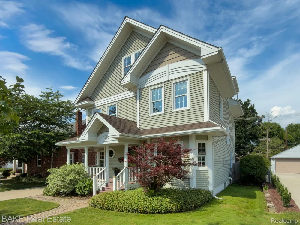 315 Evergreen Street Plymouth City, MI 48170