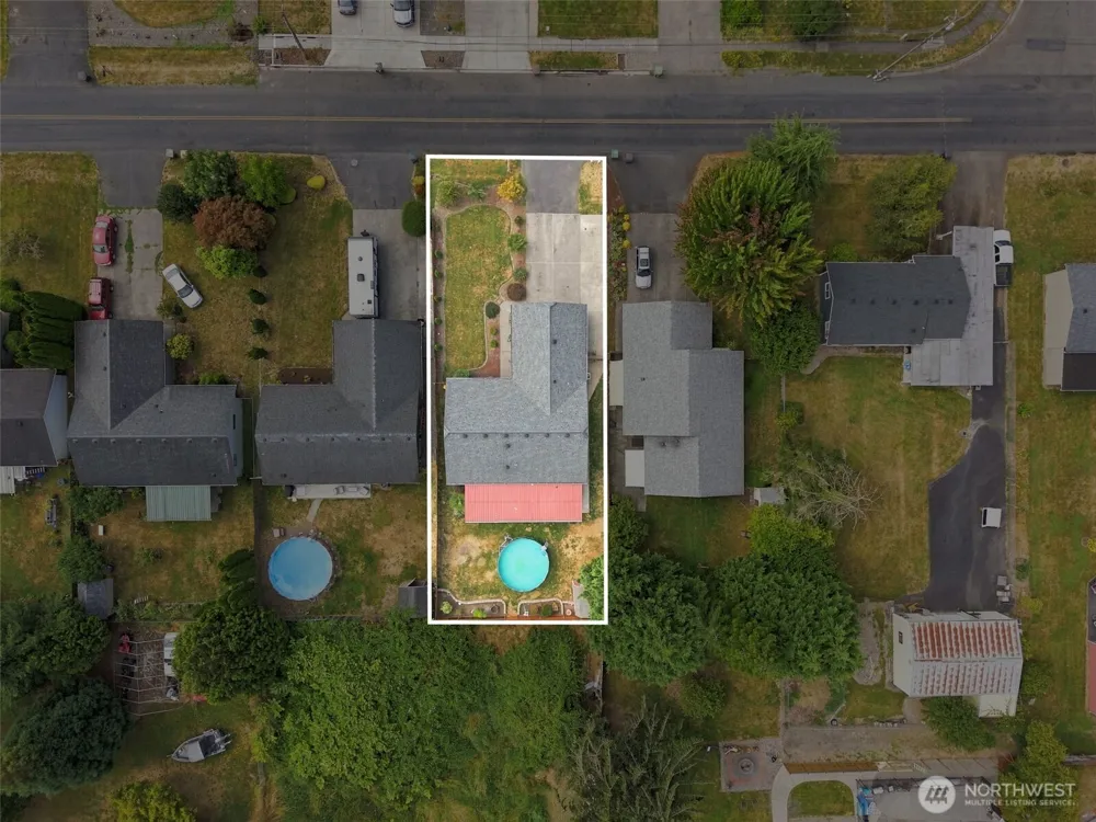 4236 Pennsylvania Longview, WA 98632