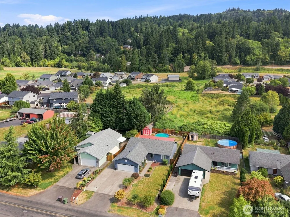 4236 Pennsylvania Longview, WA 98632