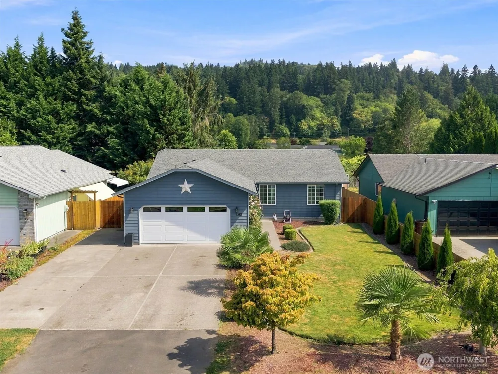 4236 Pennsylvania Longview, WA 98632