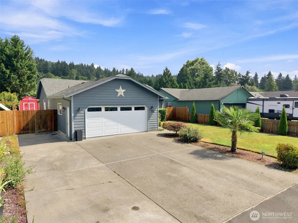 4236 Pennsylvania Longview, WA 98632