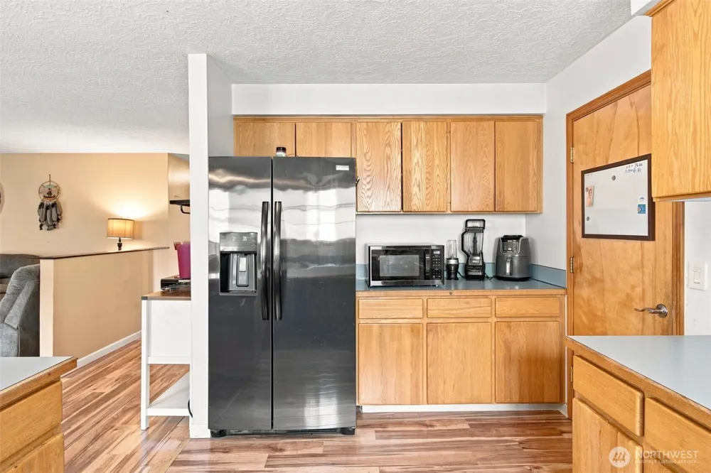 4236 Pennsylvania Longview, WA 98632