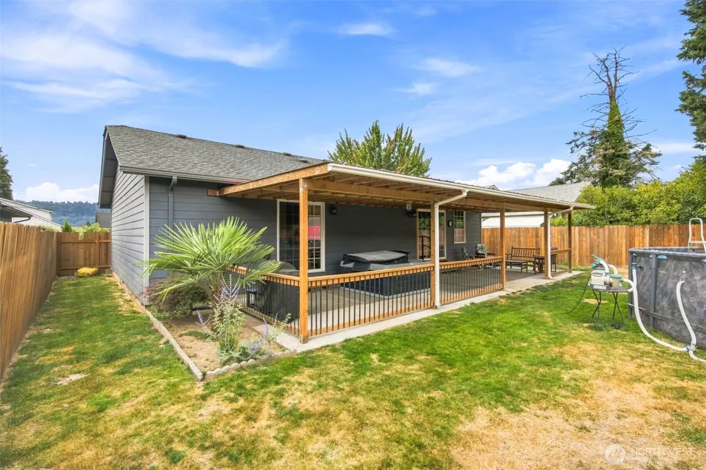 4236 Pennsylvania Longview, WA 98632