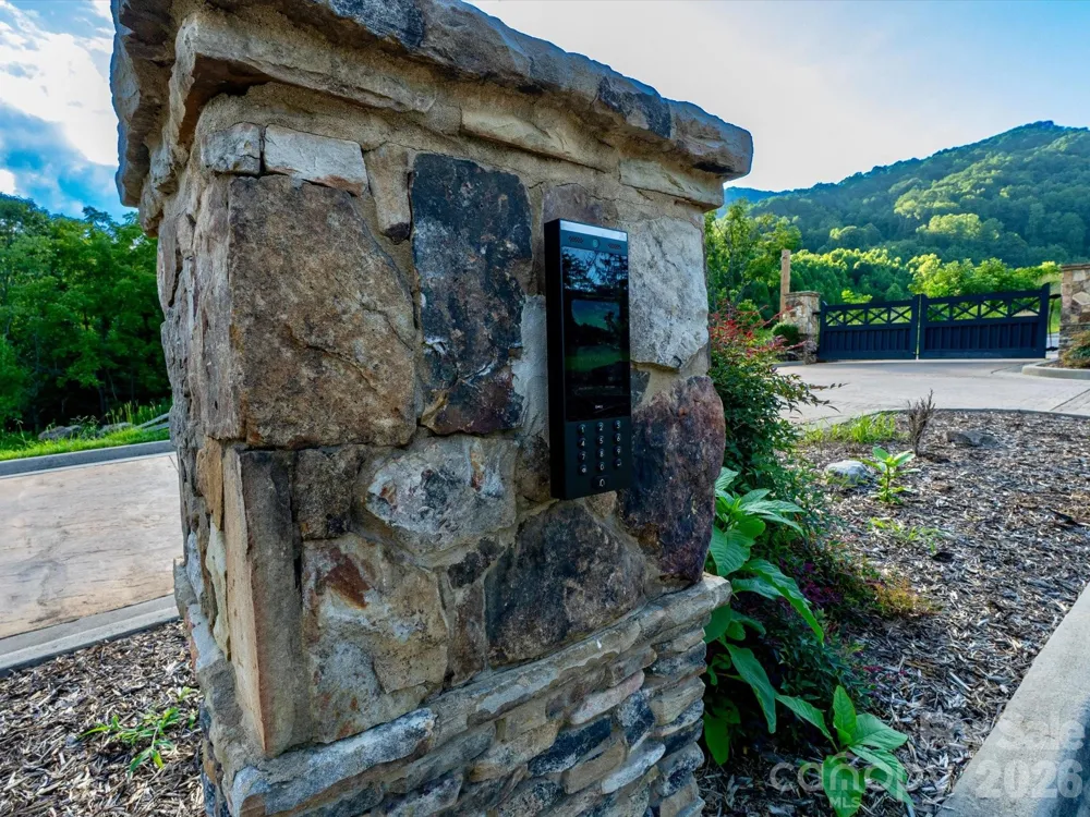 42 High Rock View Drive Canton, NC 28716