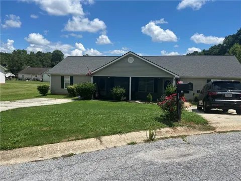 1131 Classic Trail #B