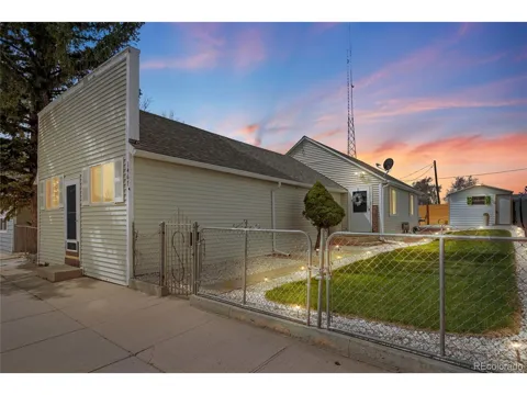 1467 Main Street