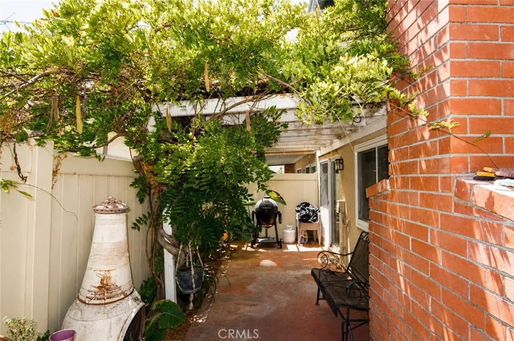 5406 Villa Way Cypress, CA 90630