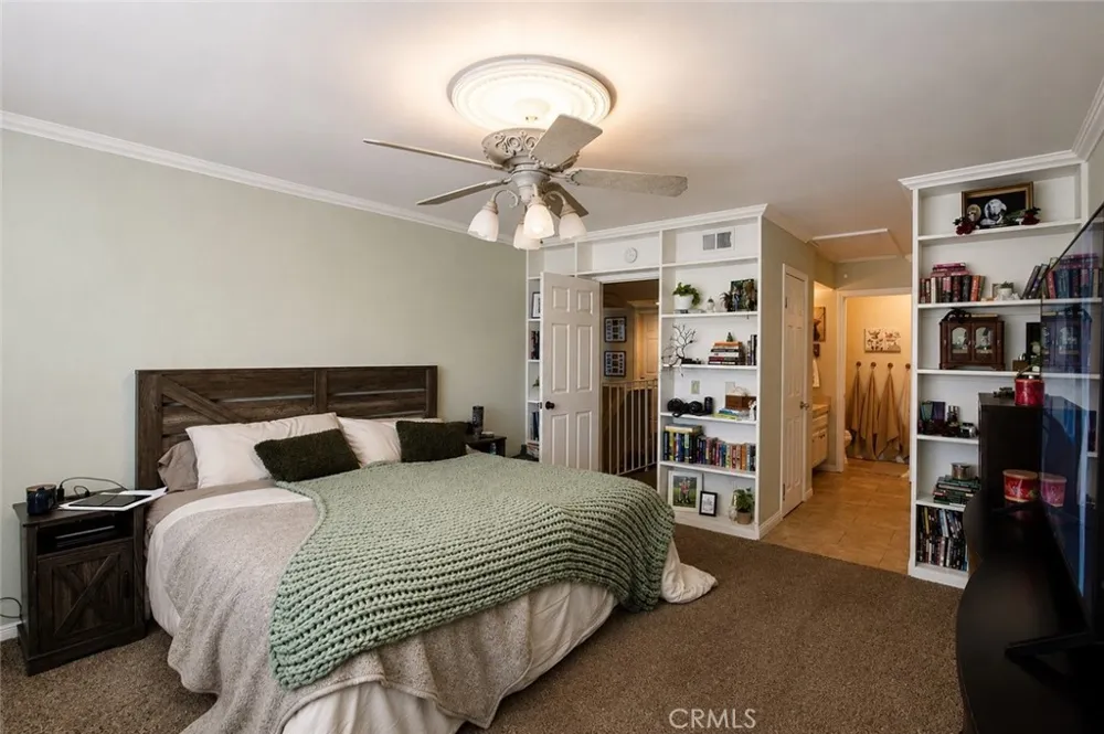 5406 Villa Way Cypress, CA 90630